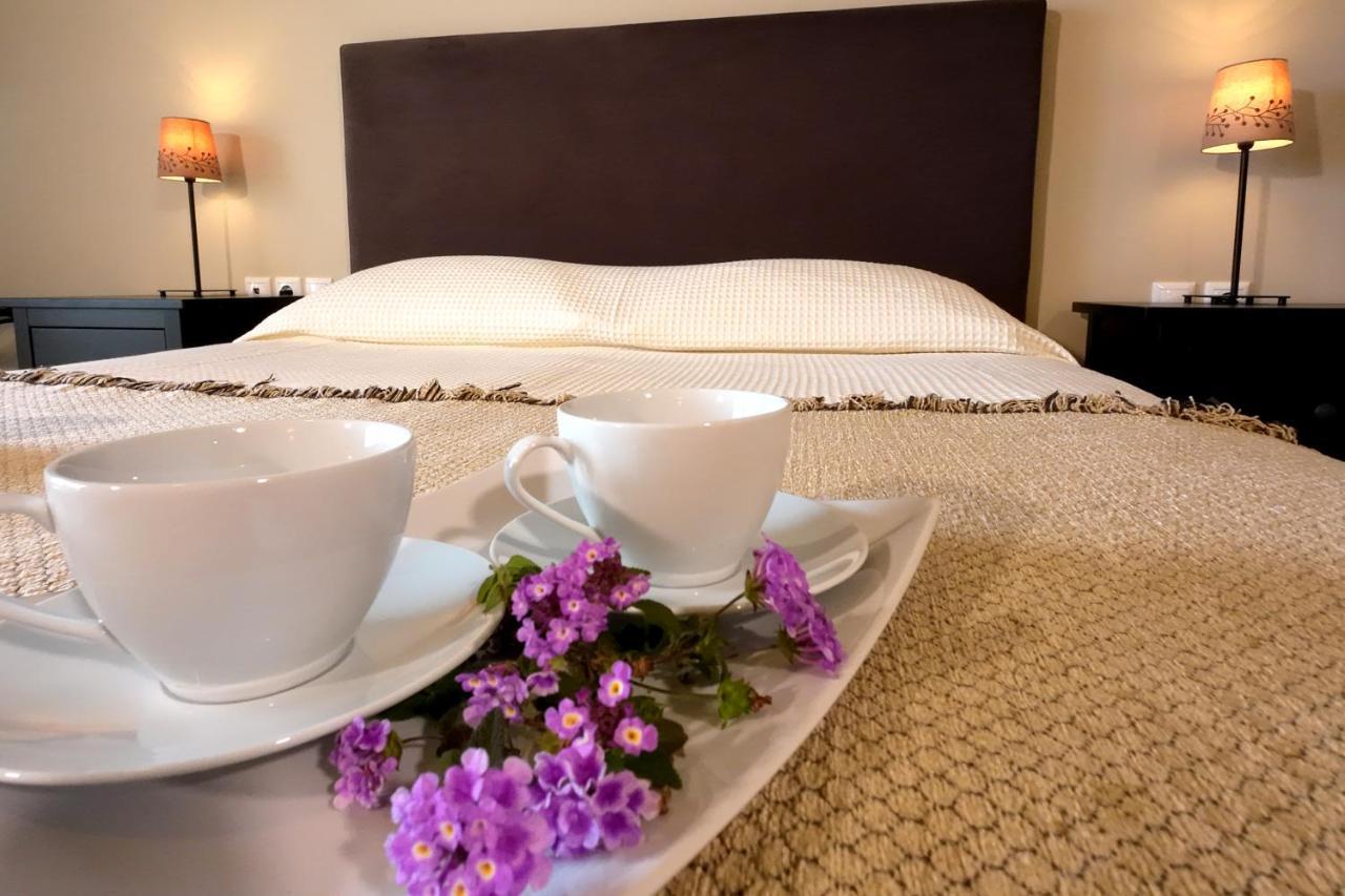 Ελιάδες - Eliades Apartments 카리스토스 외부 사진